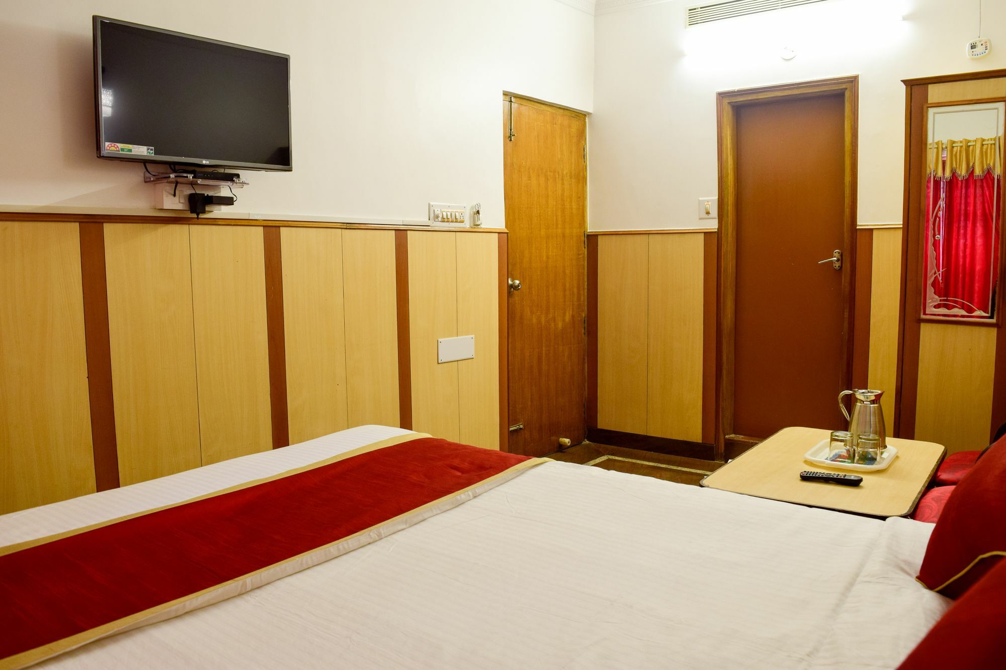 Fabhotel Shivaals Residency - Rajajinagar Bangalore Exterior foto